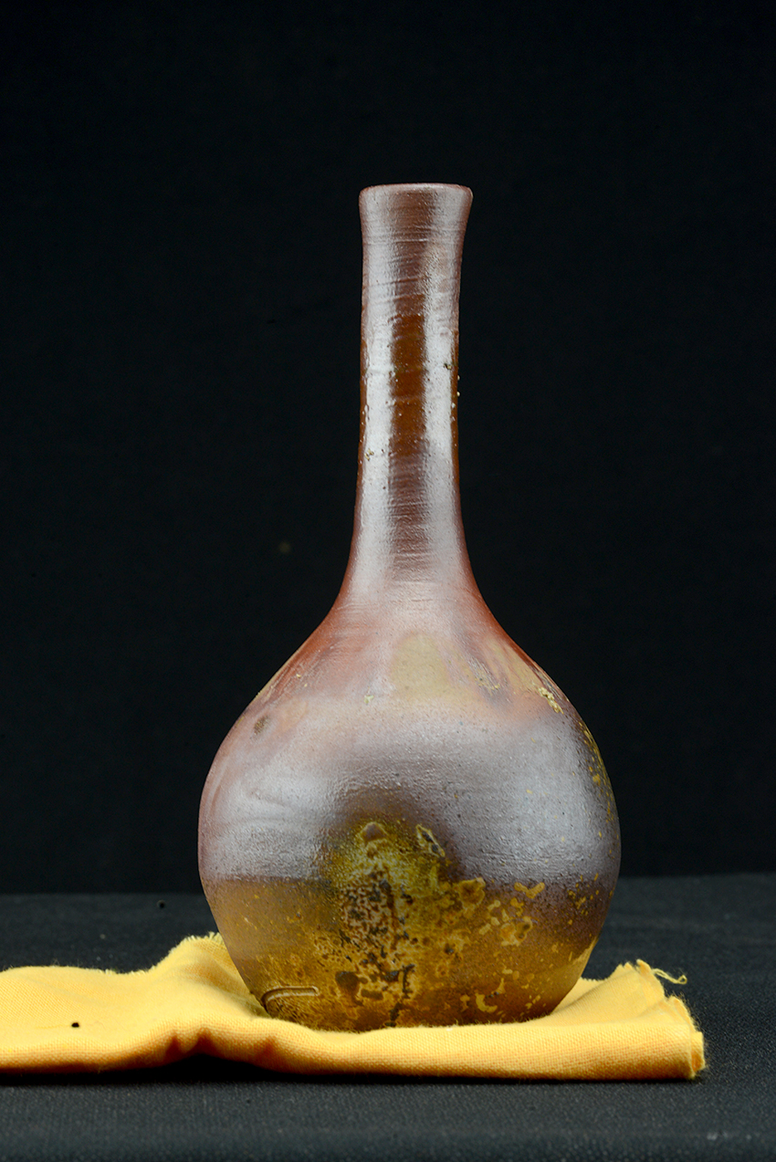 bizen flower vase